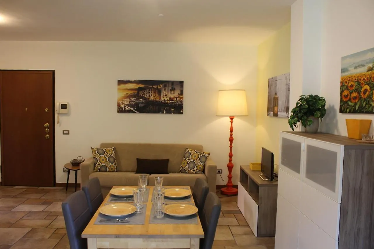 Elegant And Quiet Apartment With Terrace Milán Itálie