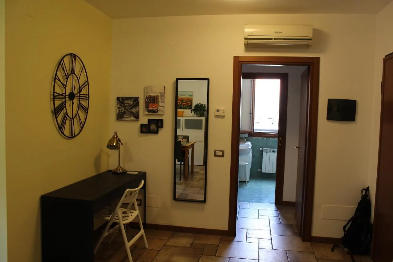 Elegant And Quiet Apartment With Terrace Milán 0*,  Itálie